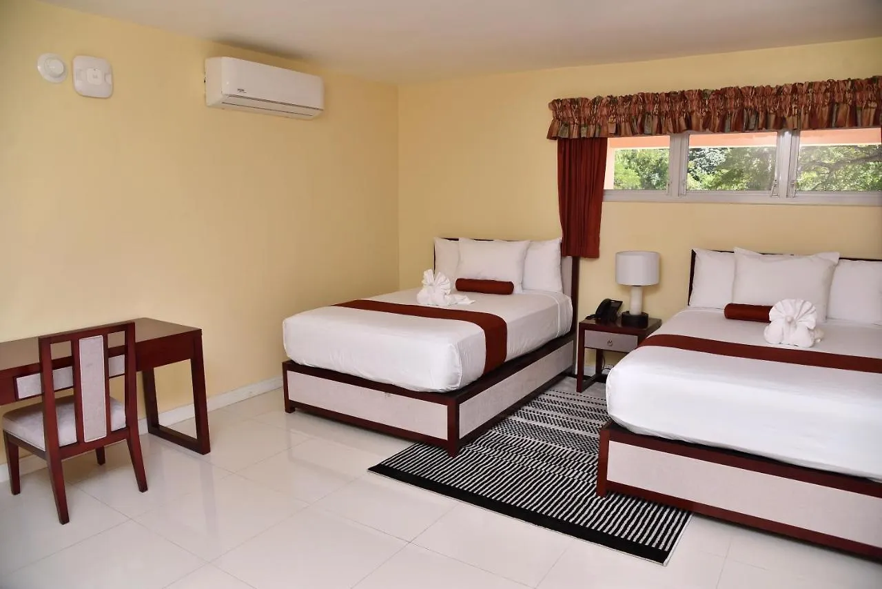 Hotel Grand A View Montego Bay